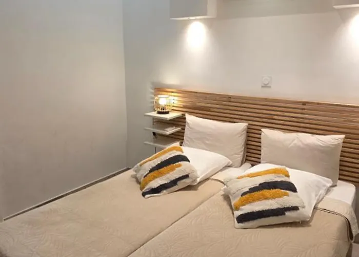 Camelia Prestige - Place De La Nation